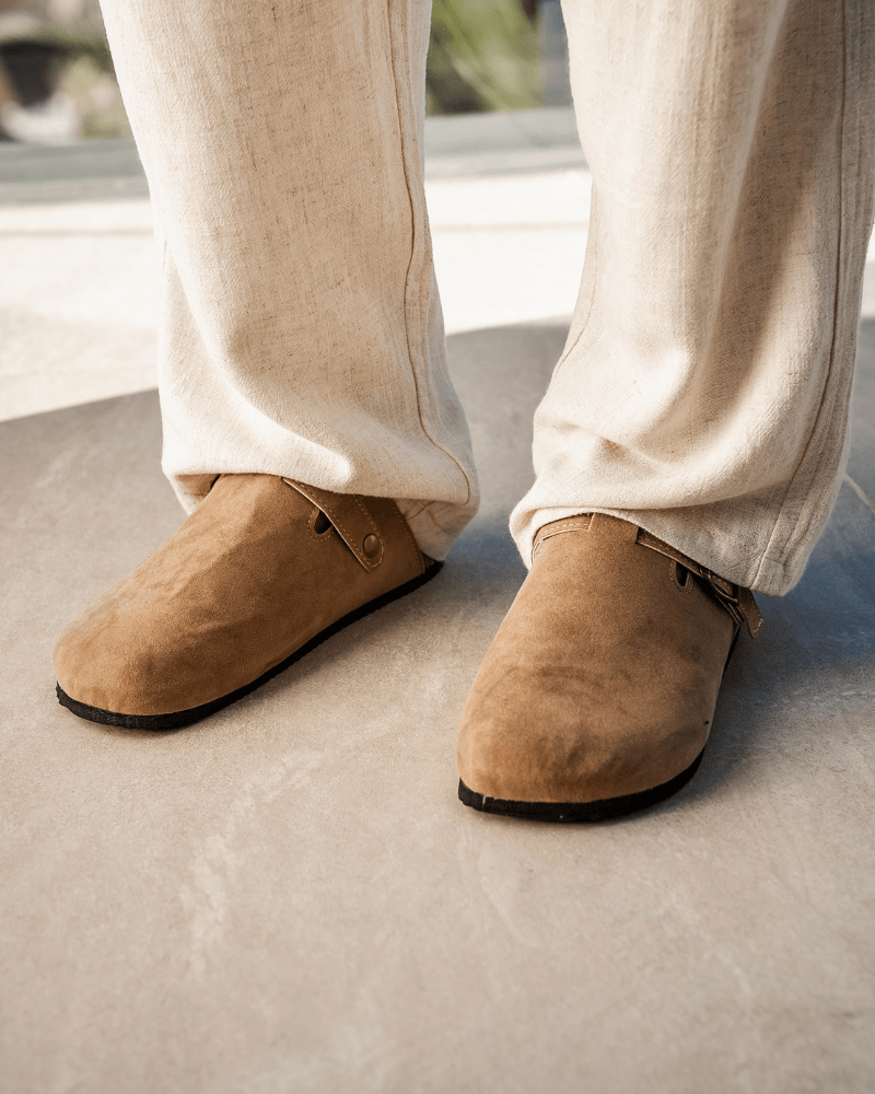 Suede Clogs - LeveFit