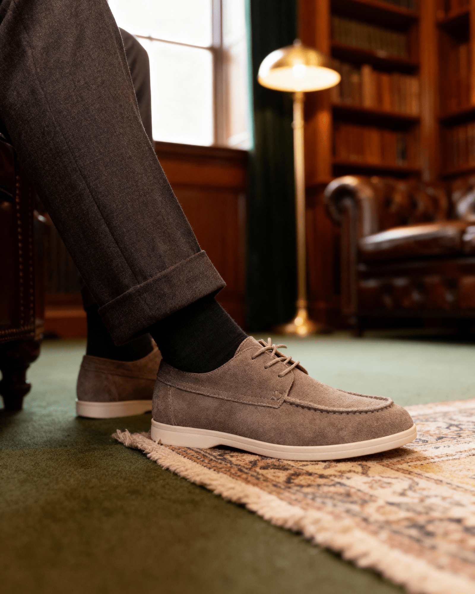 Premium Suede Lace Shoes - LeveFit